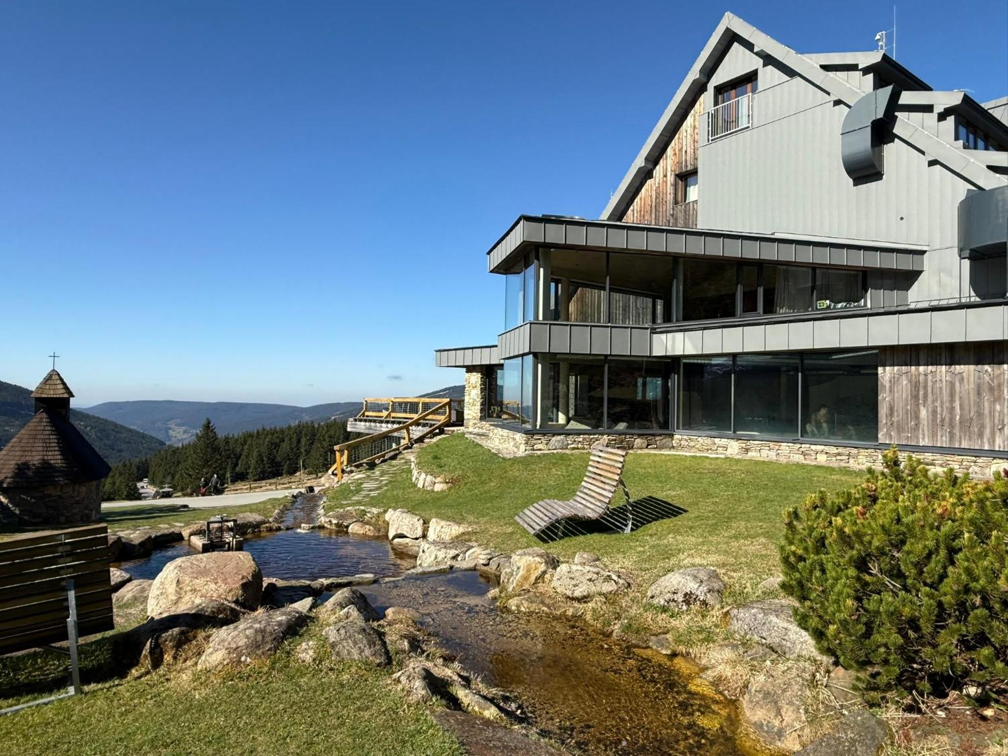 Erlebachova Bouda, Hotel - Resort Svaty Frantisek Špindlerŭv Mlýn Kültér fotó